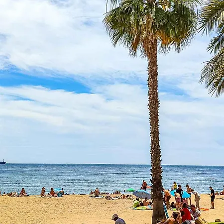 Vivienda Centrica Frente Al Mar * Malaga