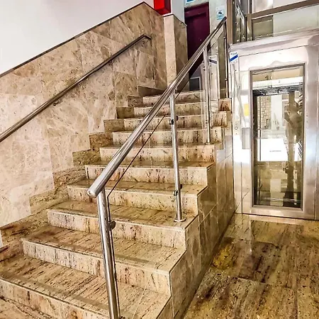 Apartament Vivienda Centrica Frente Al Mar Malaga